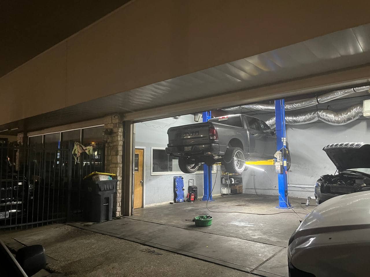 FlexFix mobile mechanic — real job photo (photo_5084673991053609970_y)